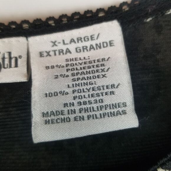 EAST 5TH SHIRT SLEEVE BLACK WHITE TOP. AT-LARGE. - Picture 4 of 16